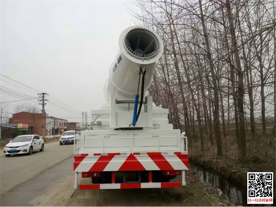 東風(fēng)天錦噴霧降塵車后側(cè)圖片